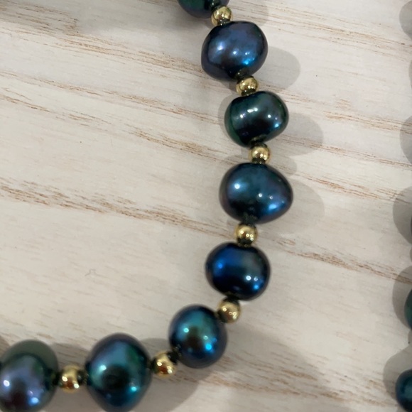 Black Pearl Set Necklace and Bracelet Gold fill beads - Picture 3 of 4